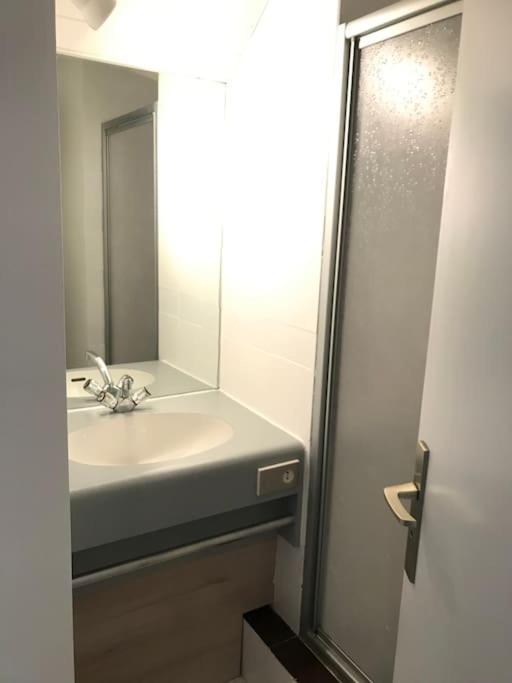 2 Pieces 4-6 Personnes Renove Avec Parking Couvert, 100M Des Pistes Montvalezan Luaran gambar